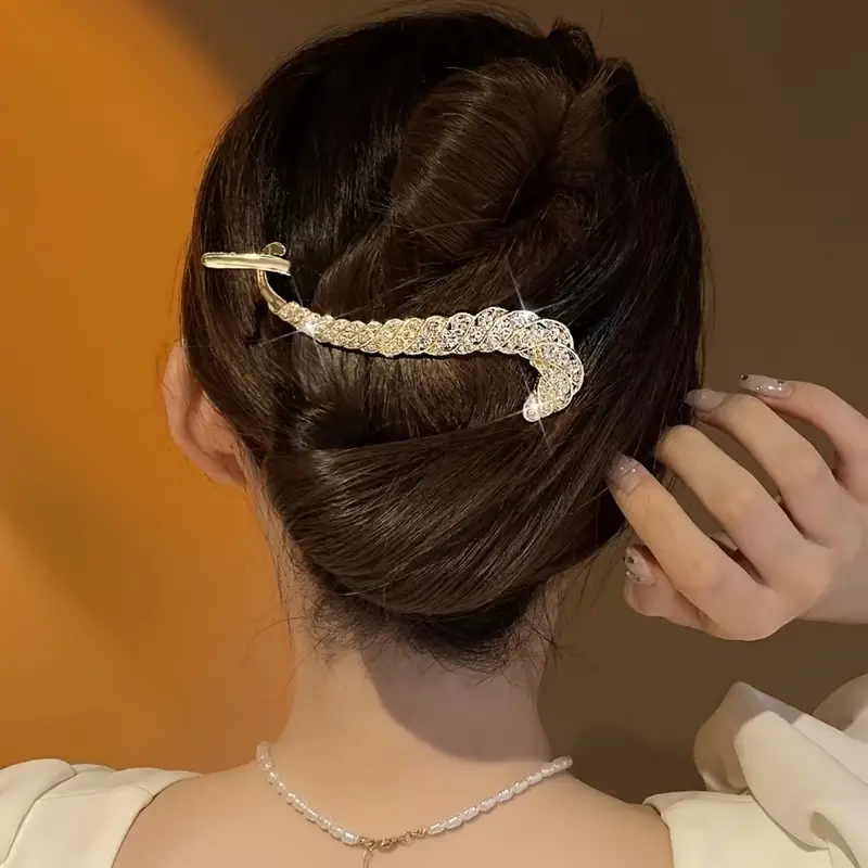 Rhinestone Twist Hair Clip - Image 3